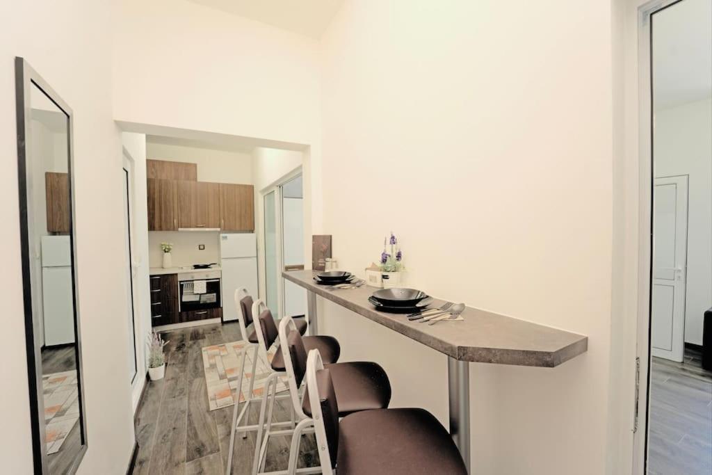 Cozy 2-Bedroom Flat In The Very Center Of Sofie Exteriér fotografie